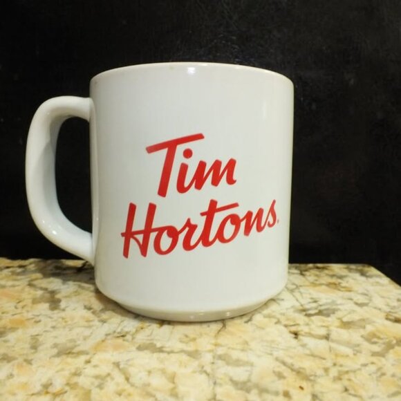 Tim Hortons CANADA Traveler's Collection Voyageur Coffee Mug Series II 2019 - Picture 2 of 4